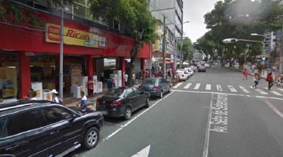 [Ricardo Eletro e outras duas lojas são arrombadas em Salvador na madrugada desta segunda-feira (2)]