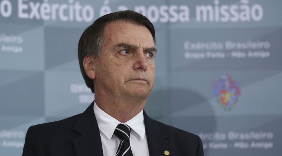 [Tribunal suspende ordem que obrigava Bolsonaro a mostrar resultado de exames de coronavírus]
