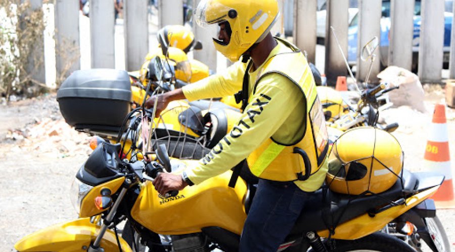 [Prefeitura distribui cestas básicas a mototaxistas a partir desta quinta (04)]