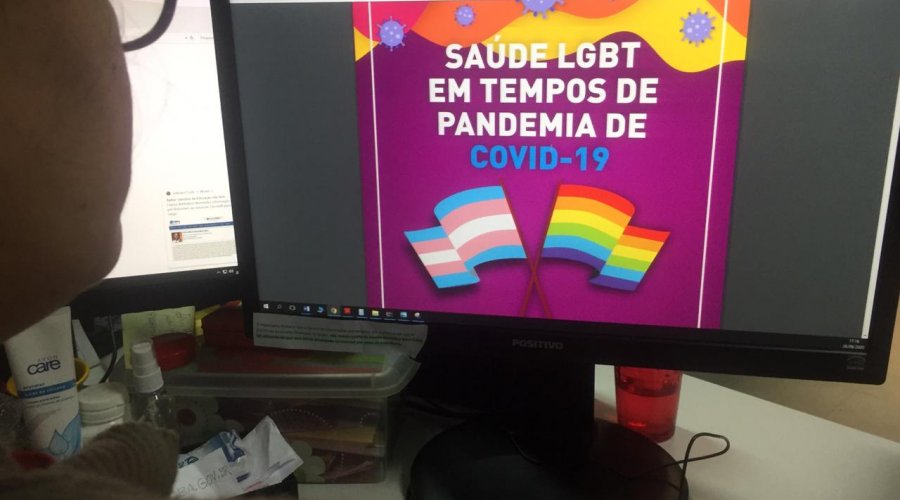 [População LGBT é orientada pela Prefeitura de Salvador sobre prevenção à Covid-19]