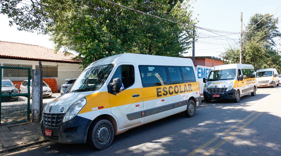 [Governo da Bahia adia pagamento de IPVA 2020 do transporte escolar para setembro de 2021]