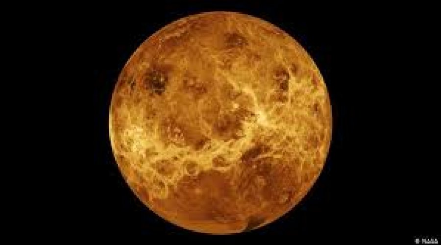 [Indícios de vida extraterrestre são detectados em moléculas encontradas em Vênus]
