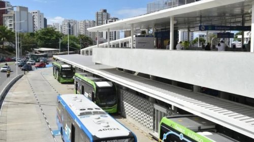 [BRT de Salvador completa um ano de operação com quase 5 milhões de usuários transportados]