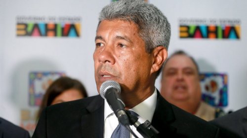 [Governador da Bahia lamenta quarta morte provocada por dengue no estado]