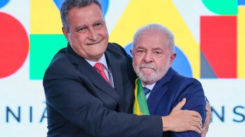 [Ministro Rui Costa conta sobre visita do presidente Lula nos próximos dias a cidade baiana ]